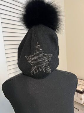 Fox fur and knit beanie